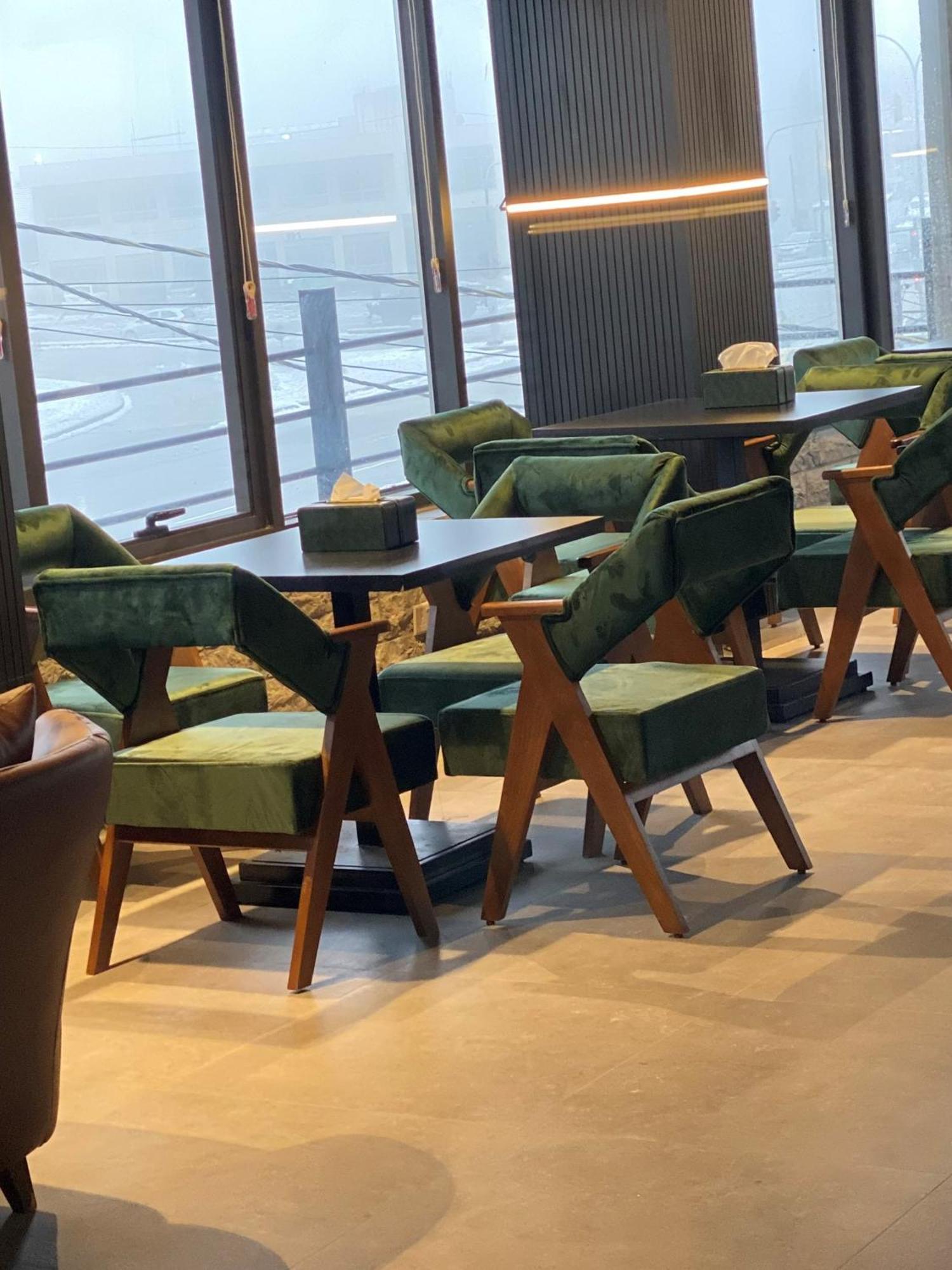 Diamond Hotel Аман Екстериор снимка