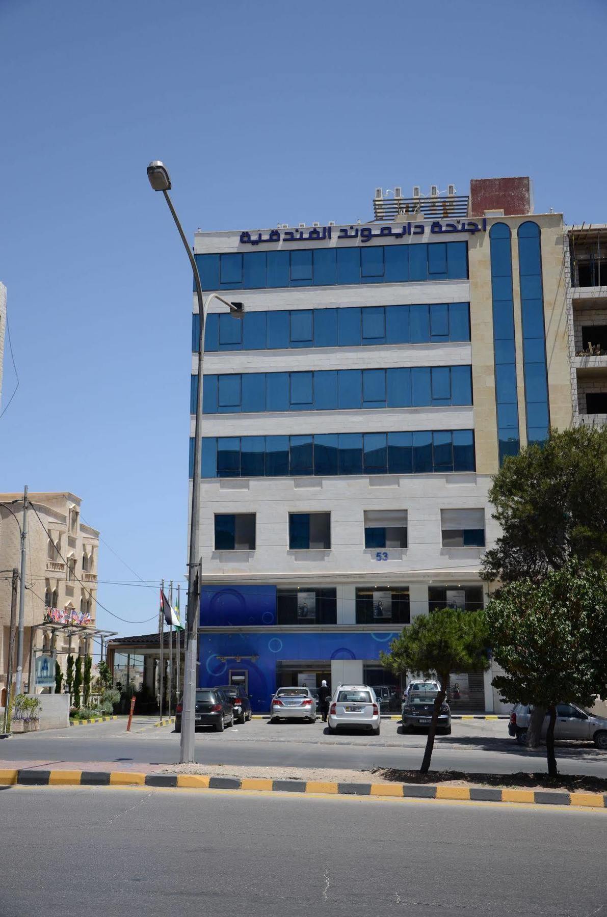 Diamond Hotel Аман Екстериор снимка